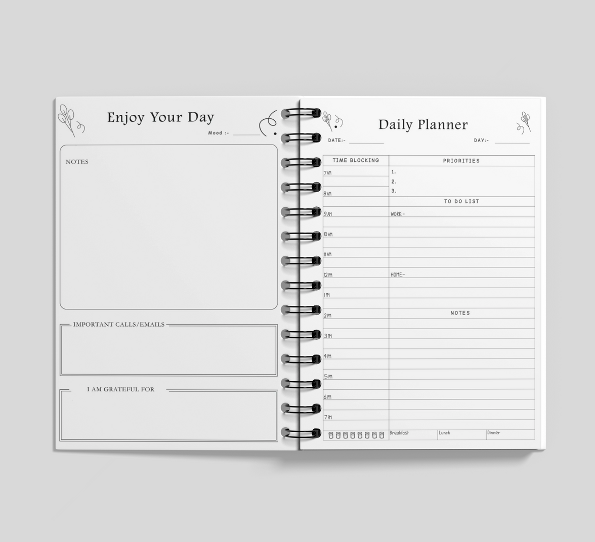 Chase Your Dream: The Ultimate Daily Planner to Achieve Your Goals